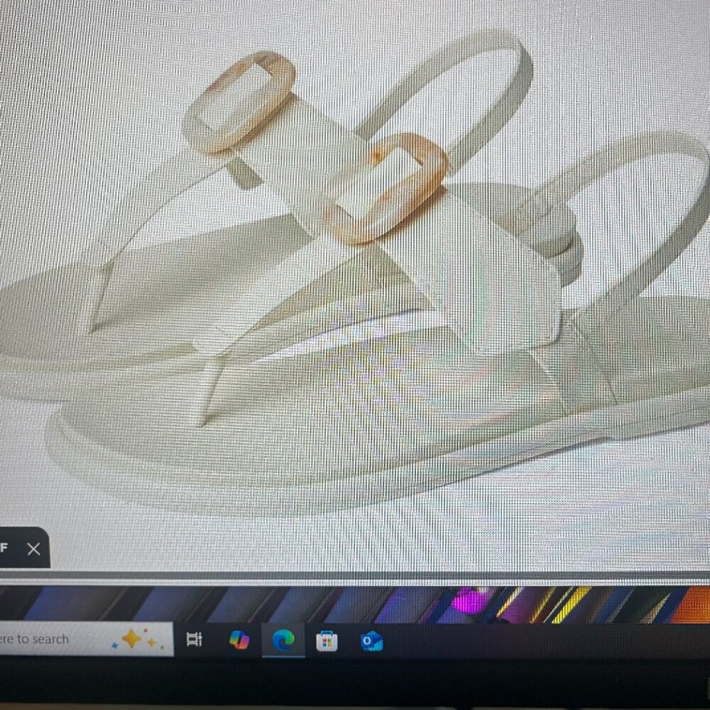 OluKai Sandals Size 7 Women's Sandals